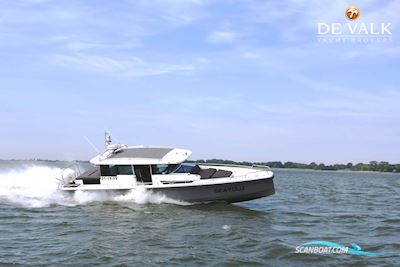 Axopar 37 AC Motorboat 2016, with Mercury engine, The Netherlands