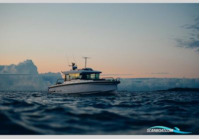 Axopar 37 Cross Cabin - U-Sofa Motorboat 2025, with Mercury engine, France