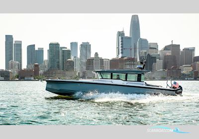 Axopar 37 Cross Cabin - U-Sofa Motorboat 2025, with Mercury engine, France