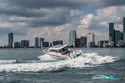 Axopar 37 Cross Cabin Motorboat 2025, with Mercury engine, Finland