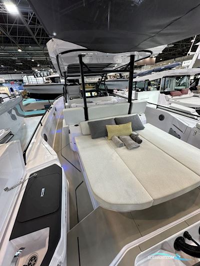 Axopar 37 Sun Top - Iconic Edition Motorboat 2025, with Mercury Verado engine, Germany
