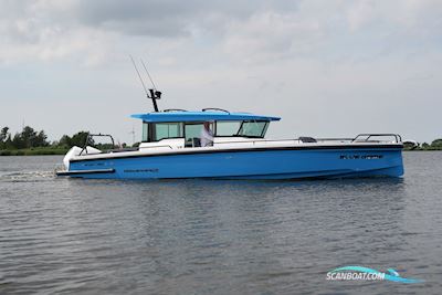 Axopar 37 XC Cross Cabin Motorboat 2021, The Netherlands