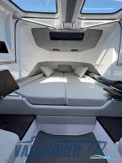 Axopar 37 XC Cross Cabin Motorboat 2022, with Mercury V8 4 Tempi engine, Montenegro