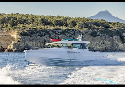 Axopar 45 Cross Cabin - Frei Konfigurierbar Motorboat 2025, with Merucry engine, Finland