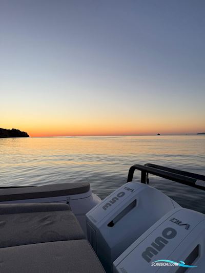 Axopar 45 Cross Cabin Motorboat 2025, with Mercury Verado 350 CL V10 engine, Germany