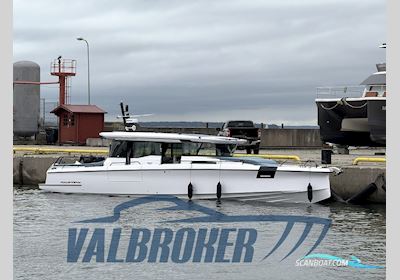 Axopar 45 Cross Cabin Motorboat 2025, with Mercury Verado  V10 engine, Estonia