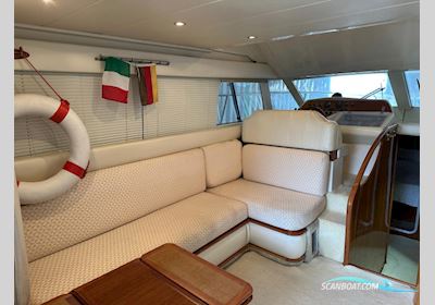 Azimut 40 Fly Motorboat 1995, with Volvo Penta Tamd 63P engine, Italy
