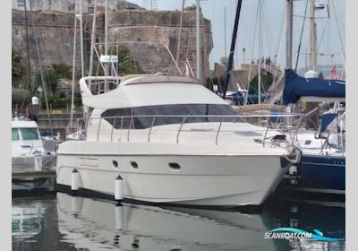 Azimut 40 Motorboat 1993, with Iveco engine, Portugal