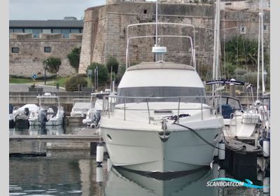 Azimut 40 Motorboat 1993, with Iveco engine, Portugal