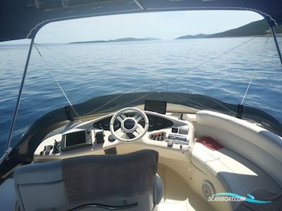 Azimut 42 Evo - 2008 Motorboat 2008, with Cummins Diesel engine, Croatia