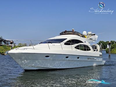 Azimut 42 Motorboat 2001, with Caterpillar engine, The Netherlands