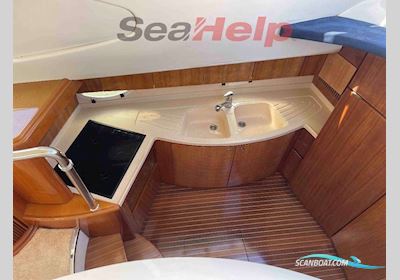 Azimut 46 Motorboat 2000, with Caterpillar 3208 Dita engine, Croatia