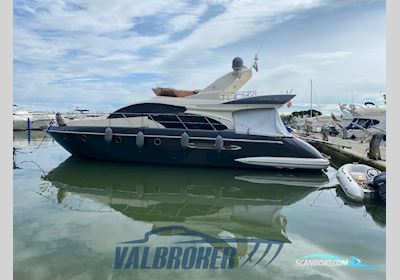 Azimut 50 Fly Motorboat 2004, with Caterpillar C12 engine, Italy