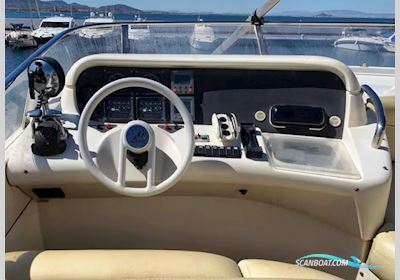 Azimut 55 Motorboat 2003, with Caterpillar engine, Spain