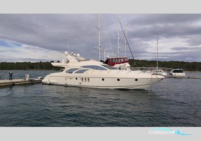 Azimut 62 FLY Motorboat 2006, with CATERPILLAR C 18 engine, Slovenia