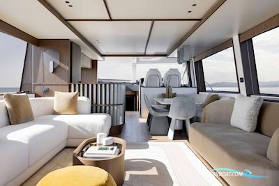 Azimut 72 Motorboat 2024, with 1400 Hp Man 12V Diesel engine, Italy