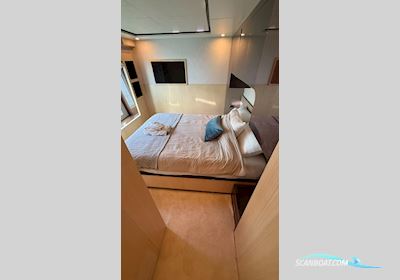 Azimut 84 Fly - 2016 Motorboat 2016, with Man V12 D2862LE436 engine, Croatia