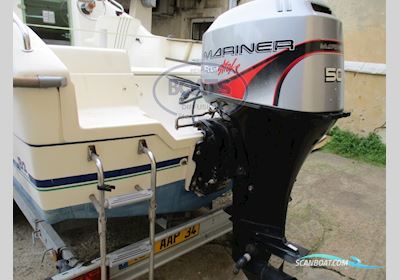 B2 MARINE CAP FERRET 550 CC + REMORQUE Motorboat 2000, with MARINER engine, France