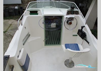 B2 MARINE CAP FERRET 550 CC + REMORQUE Motorboat 2000, with MARINER engine, France