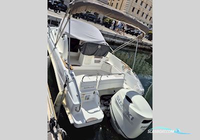 B2 MARINE Cap Ferret 752 Day Cruiser Motorboat 2013, with SUSUKI engine, France