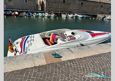 Baja H2X Motorboat 2000, with Mercury 8.2 L V-8 engine, Germany