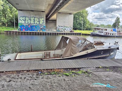 Bakdek Klassiek Motorjacht 11.30 Motorboat 1910, with Volvo Penta<br />MD 32A engine, The Netherlands