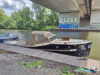 Bakdek Klassiek Motorjacht 11.30 Motorboat 1910, with Volvo Penta<br />MD 32A engine, The Netherlands