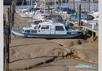 Barge Classic Dutch Motorboat 1956, with Mercedes Marine engine, United Kingdom