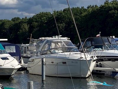 Bavaria 28 Sport, 1x VP5.7 Gxi/DP Berlin Motorboat 2010, with Volvo Penta 5.7 Gxi / DP engine, Germany