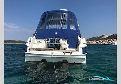 Bavaria 29 Sport Motorboat 2004, with Volvo 4.3 Gxi engine, Croatia