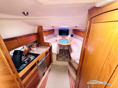 Bavaria 30 HT Motorboat 2008, with Volvo Penta 4,3 l GXI engine, Germany