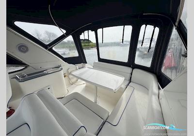 Bavaria 32 Sport Motorboat 2006, with Volvo Penta engine, United Kingdom