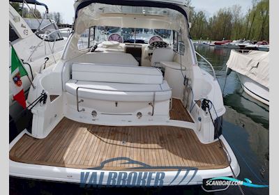 Bavaria 33 Sport Motorboat 2007, with Volvo Penta 5.7 GXI engine, Italy