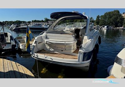 Bavaria 33 Sport Motorboat 2007, with 2 x Volvo Penta engine, Sweden