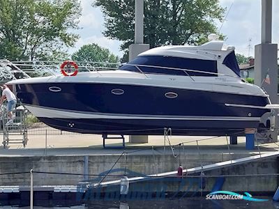 Bavaria 33 Motorboat 2007, with Volvo Penta 5.7 GXI engine, Italy