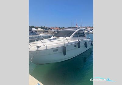 Bavaria 34 HT Motorboat 2012, with Mercruiser 5.0 V 8 engine, Croatia
