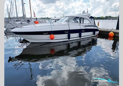Bavaria 35 HT Motorboat 2006, with Volvo Penta D4-225 engine, Germany