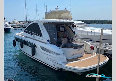 Bavaria 35 HT Motorboat 2013, with Mercruiser VW Tgi 3.0 engine, Slovenia