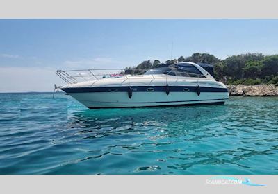 Bavaria 35 Sport Motorboat 2006, with Volvo Penta 5,7L Gxi engine, Croatia