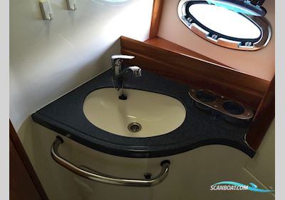 Bavaria 35 Sport Motorboat 2005, with Volvo Penta 5.7 Gxi engine, Croatia