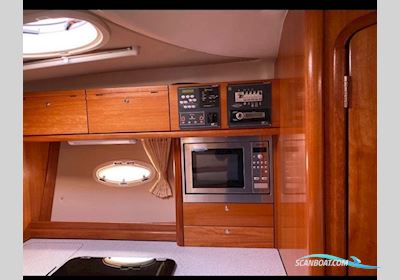Bavaria 37 HT Motorboat 2008, with VOLVO PENTA D 6-330 engine, Croatia