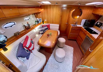 Bavaria 37 Sport Motorboat 2008, with Volvo Penta D6 engine, Denmark