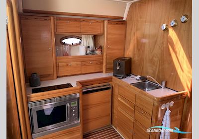 Bavaria 42 HT Motorboat 2006, with Volvo Penta D6-IPS 500 engine, Denmark