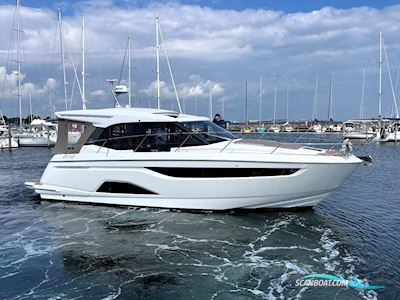 Bavaria R40 Coupe Motorboat 2021, with Volvo Penta D6-380A-G/DPI engine, Denmark