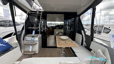 Bavaria R40 Fly Motorboat 2023, with Volvo Penta engine, United Kingdom