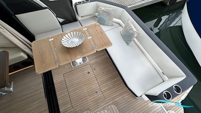 Bavaria R40 Fly Motorboat 2023, with Volvo Penta engine, United Kingdom