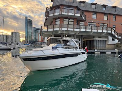 Bavaria S30 Motorboat 2021, with Volvo Penta engine, United Kingdom
