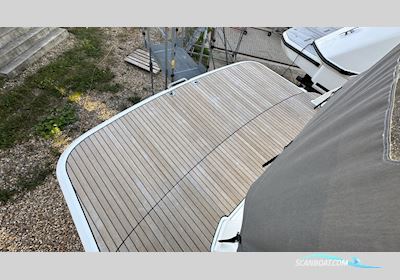 Bavaria S33HT Motorboat 2021, with Volvo Penta engine, United Kingdom