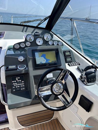 Bavaria S36 HT Motorboat 2017, with Volvo Penta D3 engine, Spain