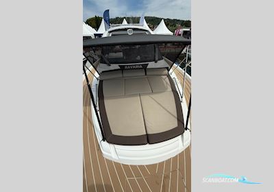 Bavaria SR 38 HT - 2023 Motorboat 2023, with Volvo Penta V8-350 Aquamatic engine, Slovenia